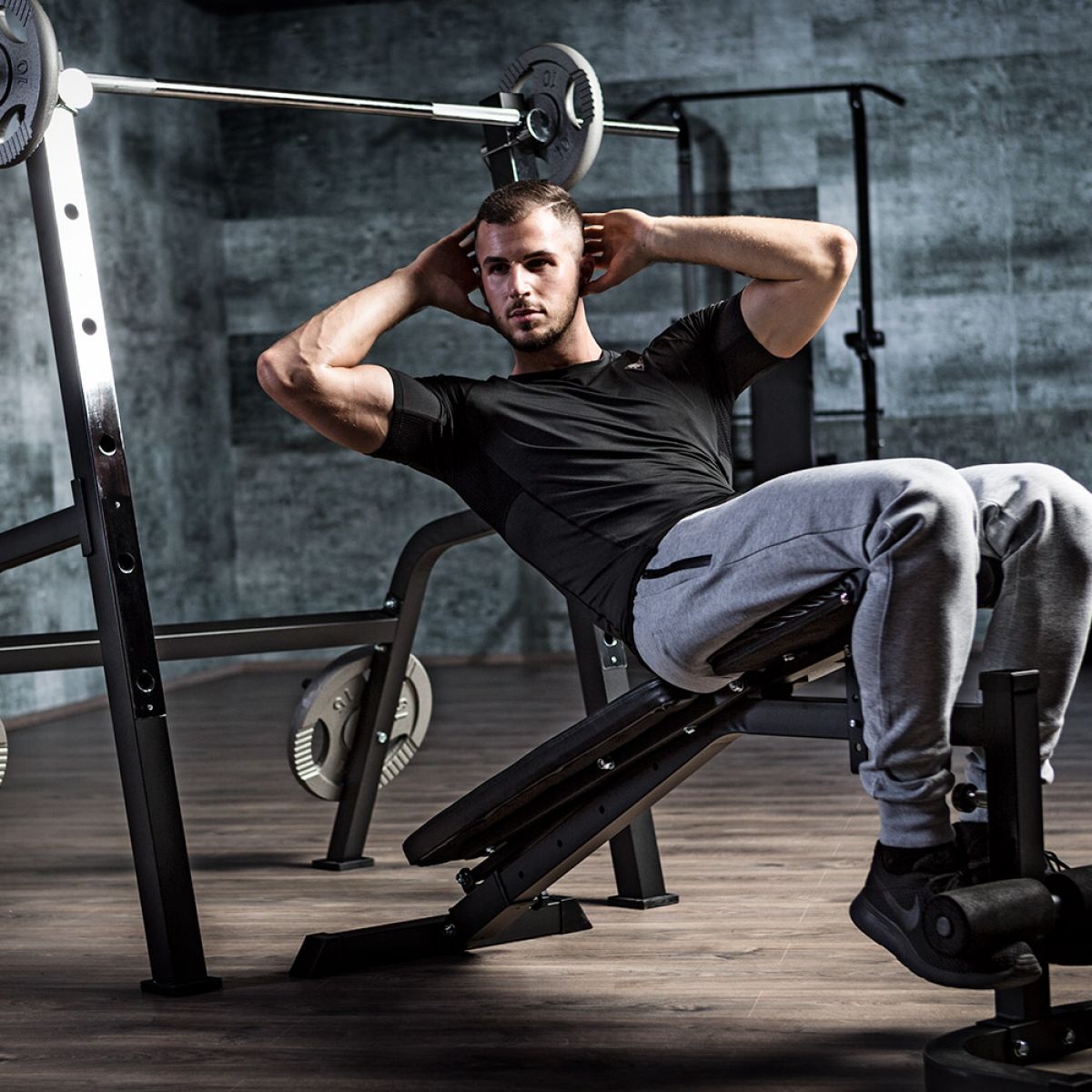 Gorilla Sports Halterbank met Squat Rack Zwart