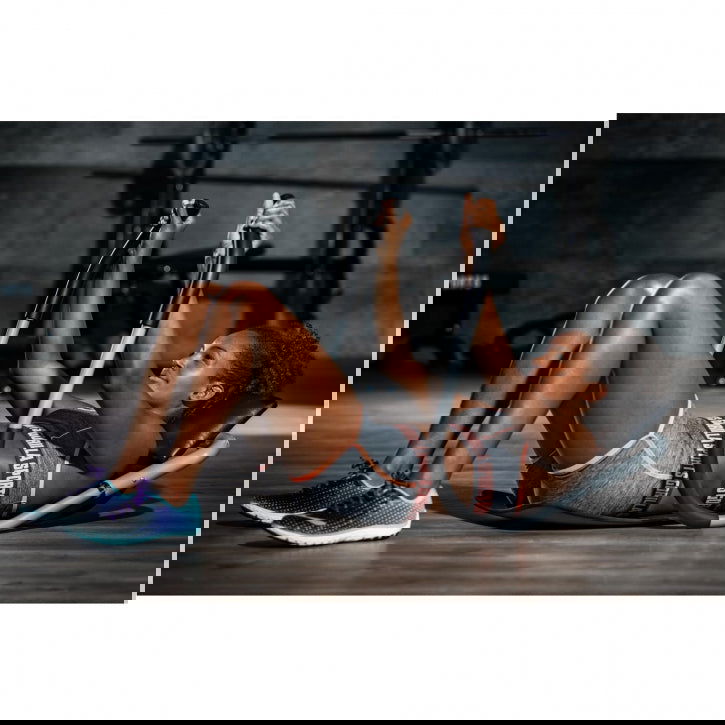 Gorilla Sports Luxe Buikspiertrainer Met Mat