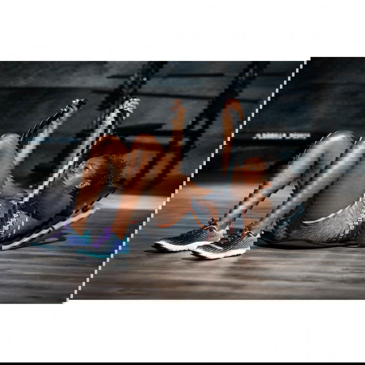 Gorilla Sports Luxe Buikspiertrainer Met Mat