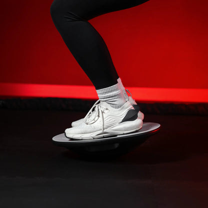 Balance board with handles