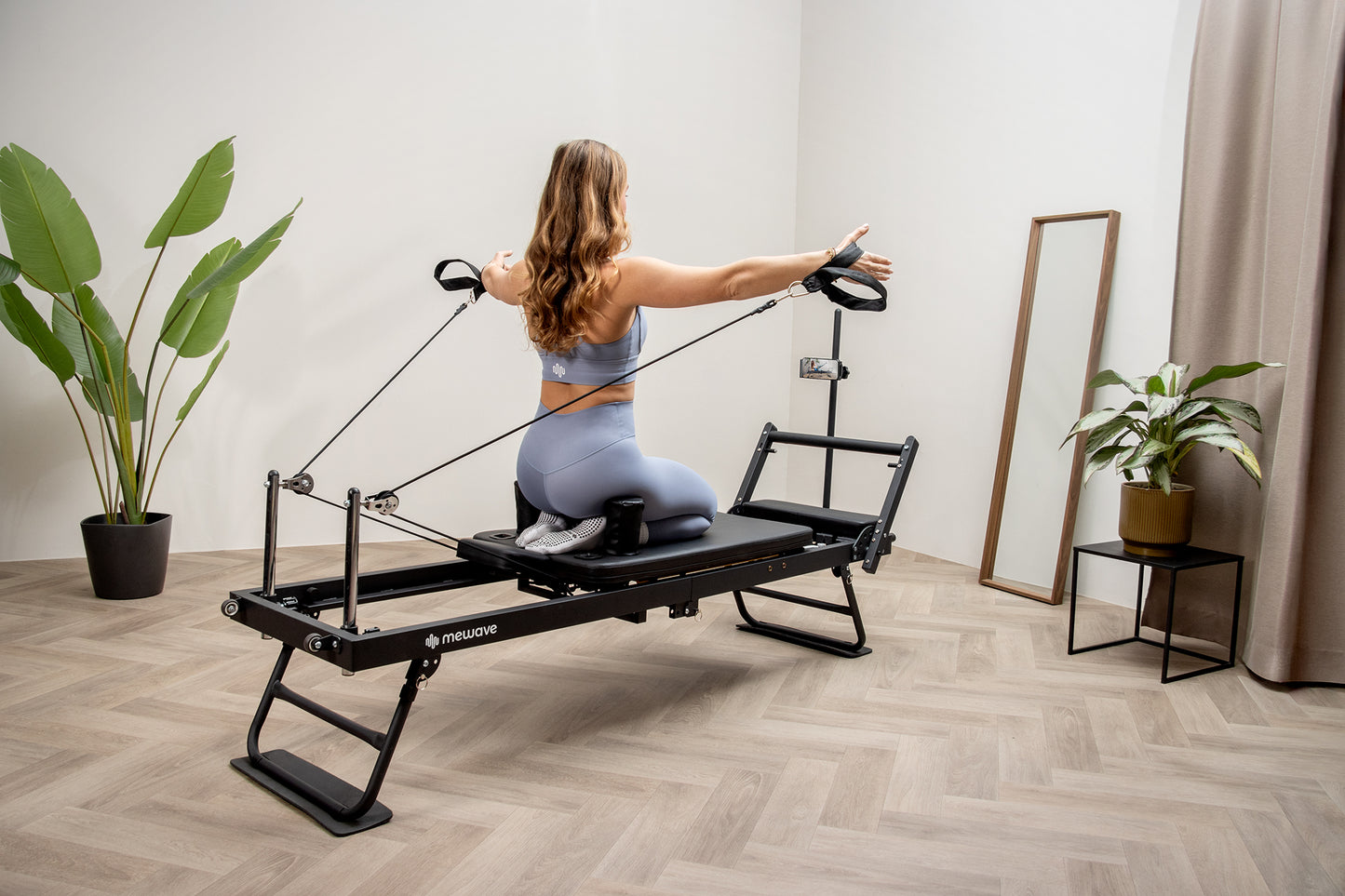 Mewave Pilates reformer Pro