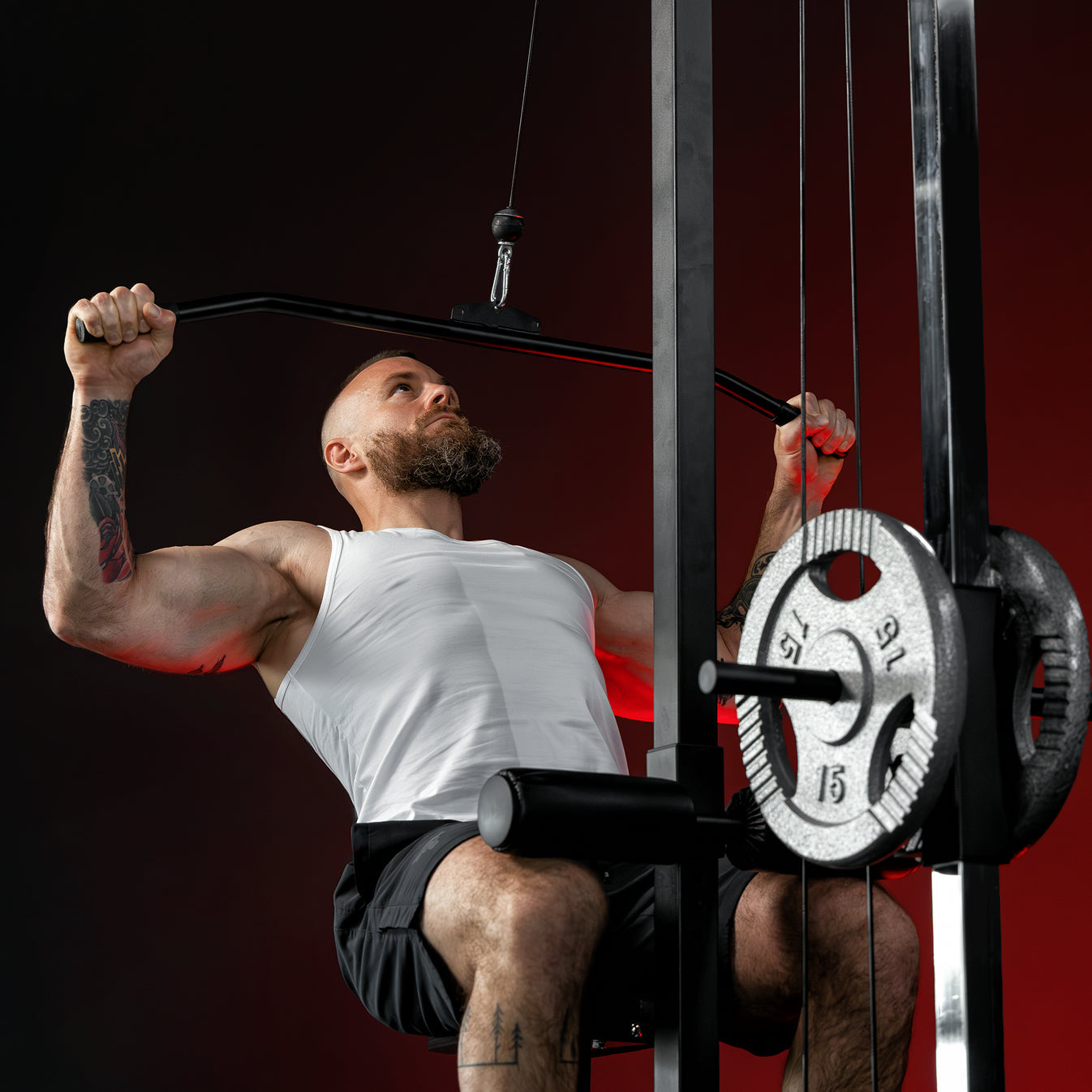 Lat pulley station wit
