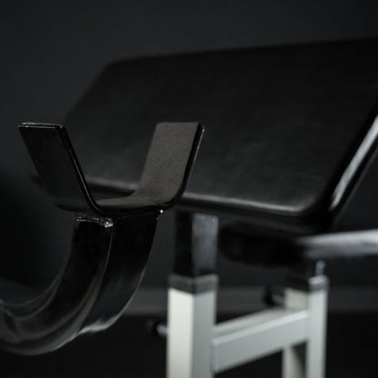 Banc de musculation pour biceps blanc